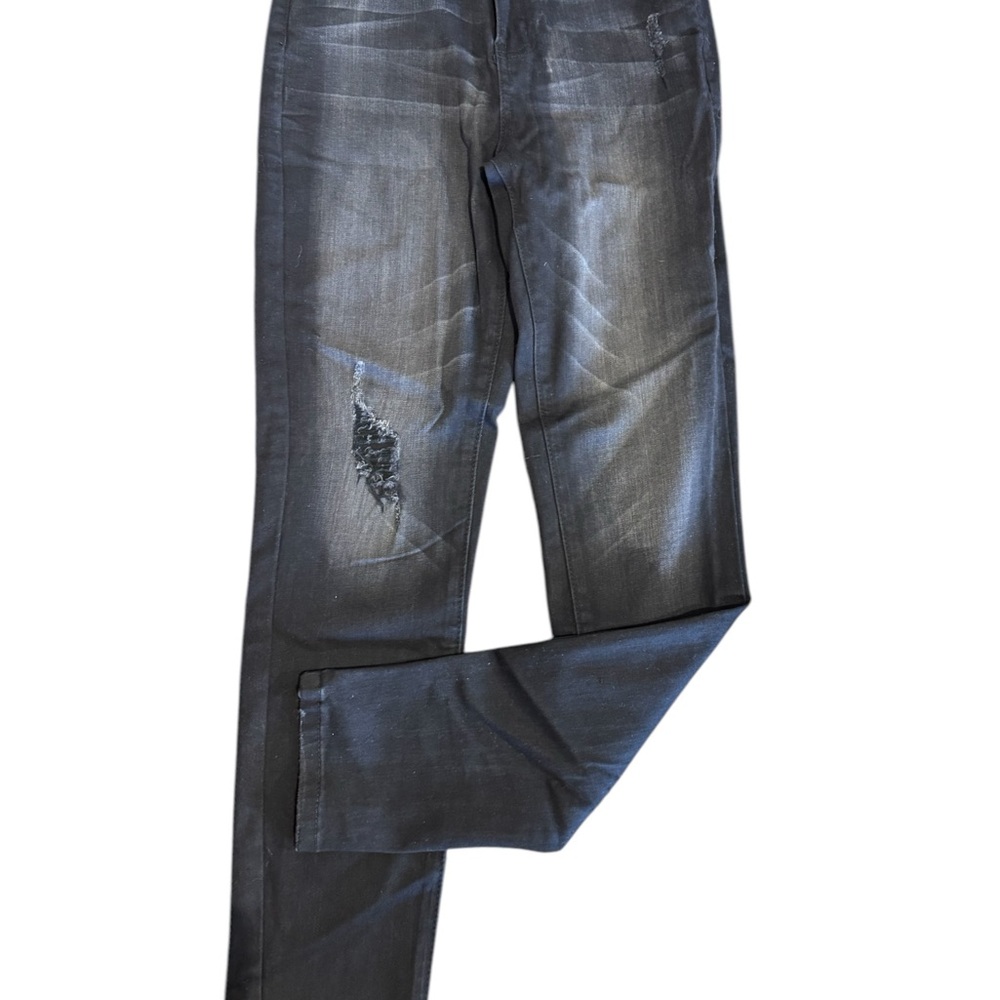 YMI curvy woman’s ultra high waist skinny black Jeans size 7/28 NWT :)